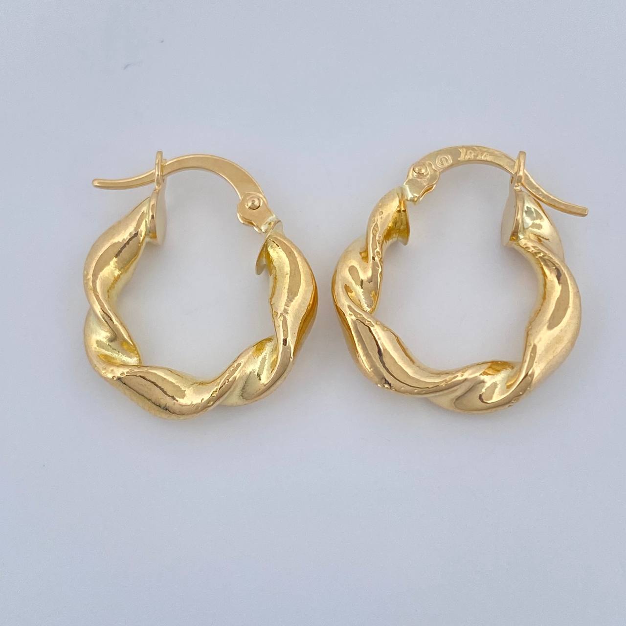 Candongas Deis 1.95gr / 2cm / Oro Amarillo 18K +