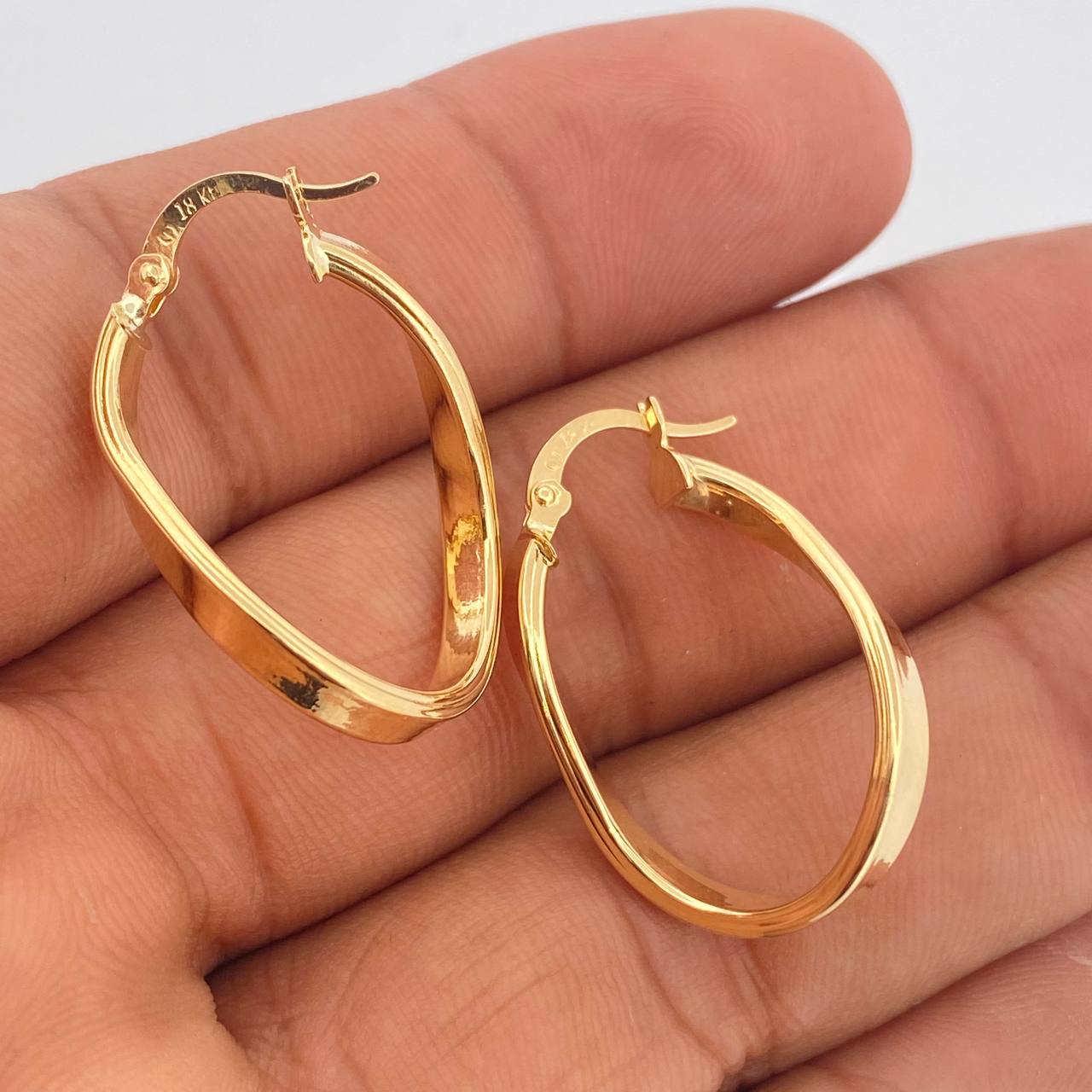 Candongas Clau 2.25gr / 2.8cm / Oro Amarillo 18K +