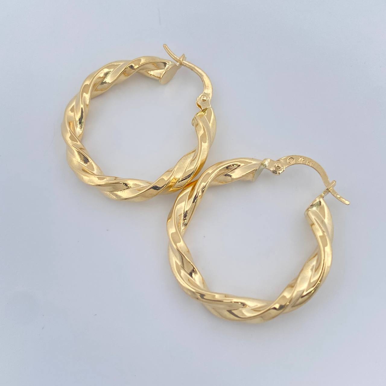 Candongas Milu 3gr / 2.7cm / Oro Amarillo 18K +