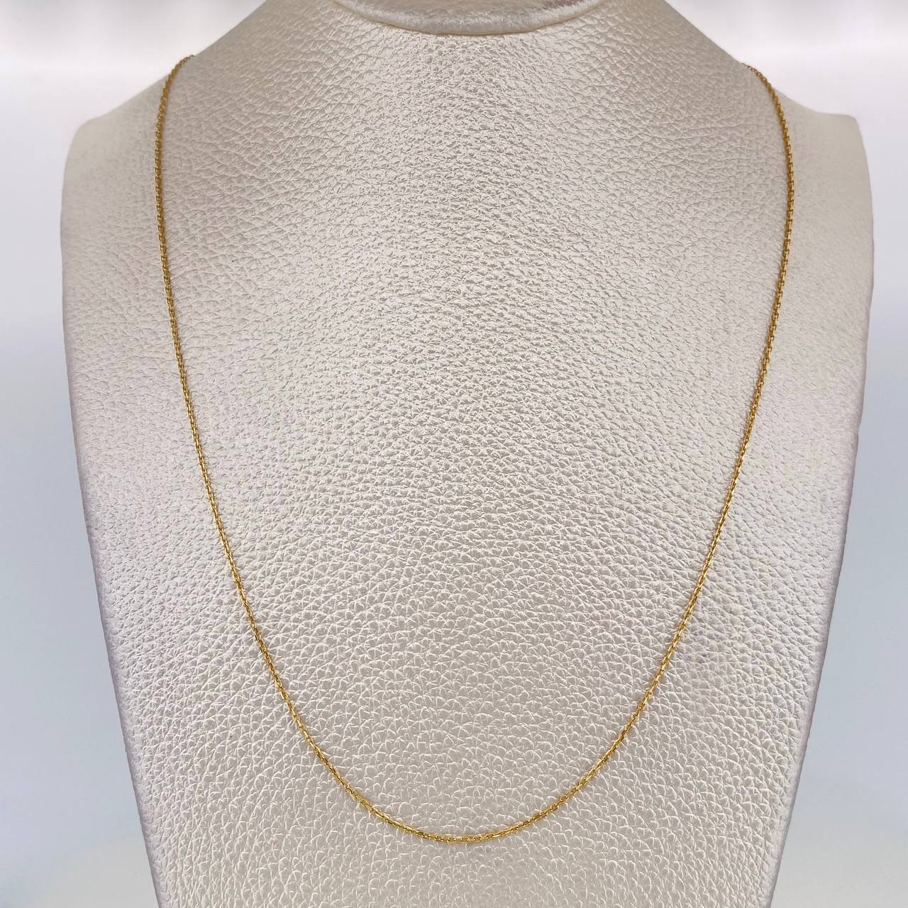 Cadena Aro Seguido 1.5g / 45cm / 0.9mm Oro Amarillo 18K