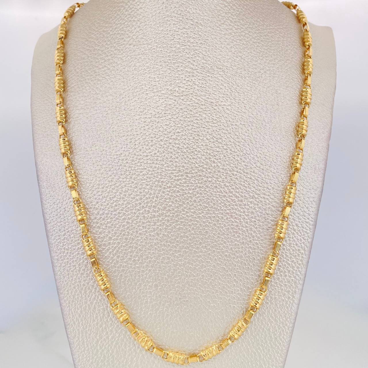 Cadena Rustica Barril 14.20g / 60cm / 3.34mm Oro Amarillo 18K