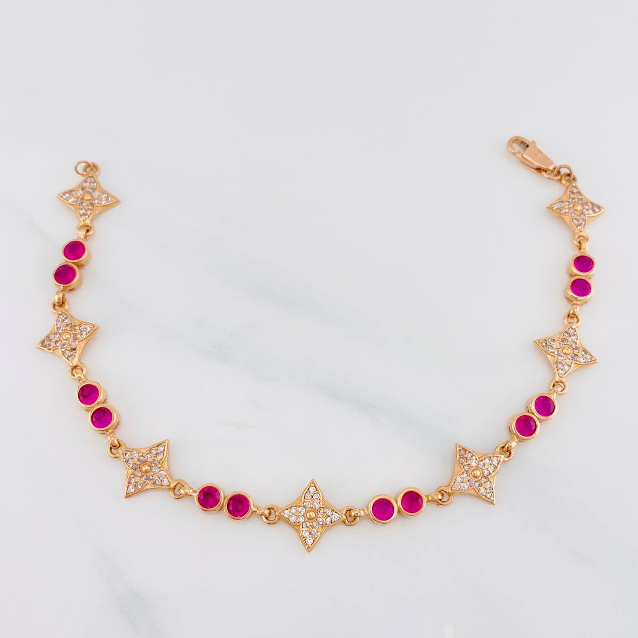 Pulso Halo Flor 7.70g / 17cm / 4.18mm Oro Rosa 18K