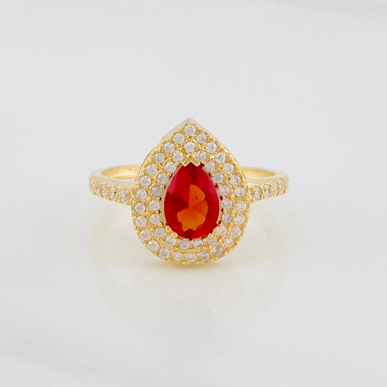 Anillo Halo Gota 2.7g / T6 1/2 Oro Amarillo 18K