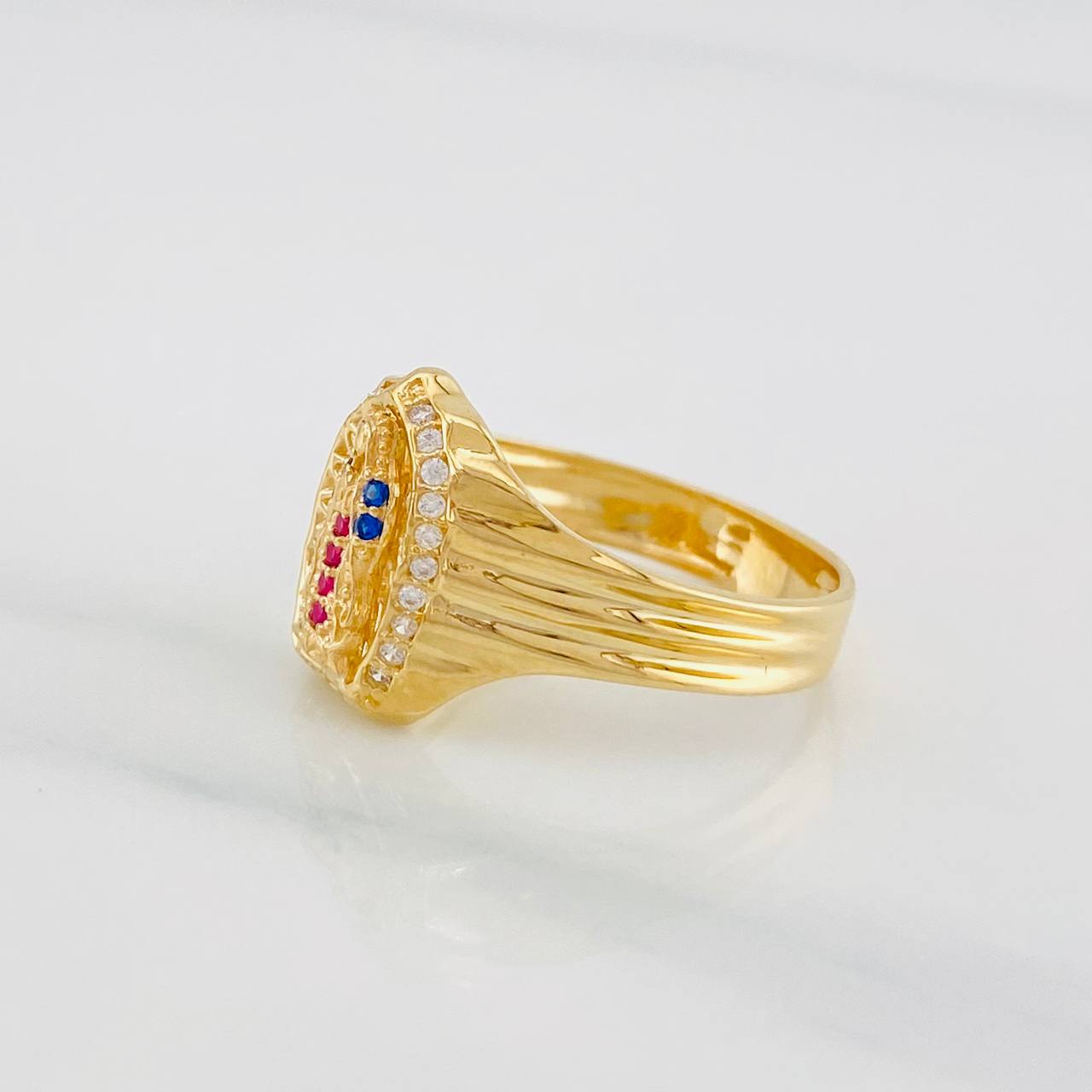 Anillo Virgen de Guadalupe 3.75g / T7 Oro Amarillo 18K