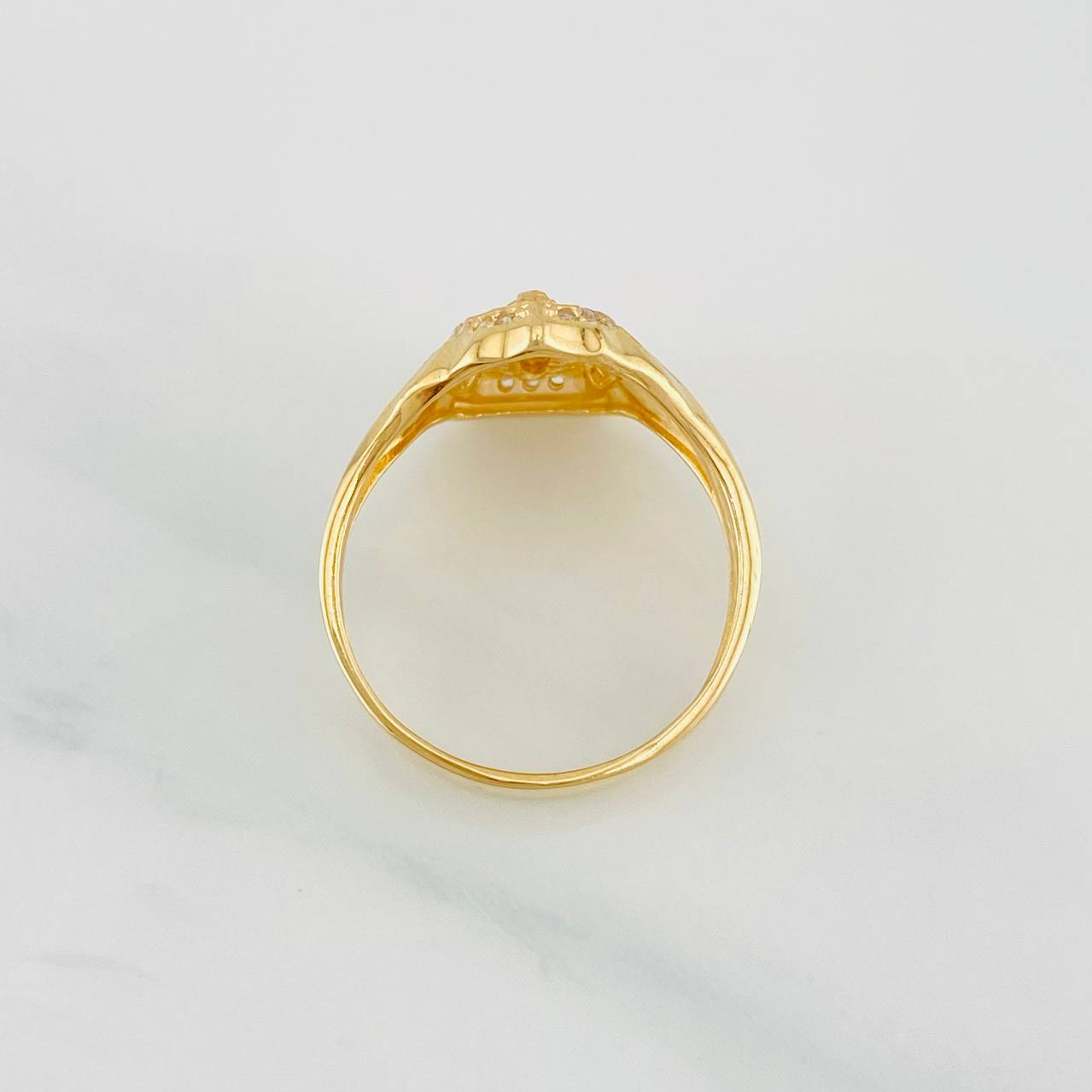 Anillo Virgen de Guadalupe 3.75g / T7 Oro Amarillo 18K
