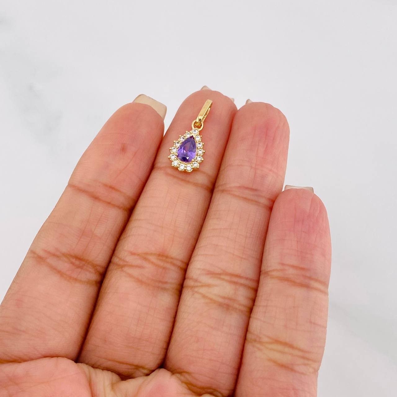 Dije Halo Lagrima 1.2g / 2cm Oro Amarillo 18K
