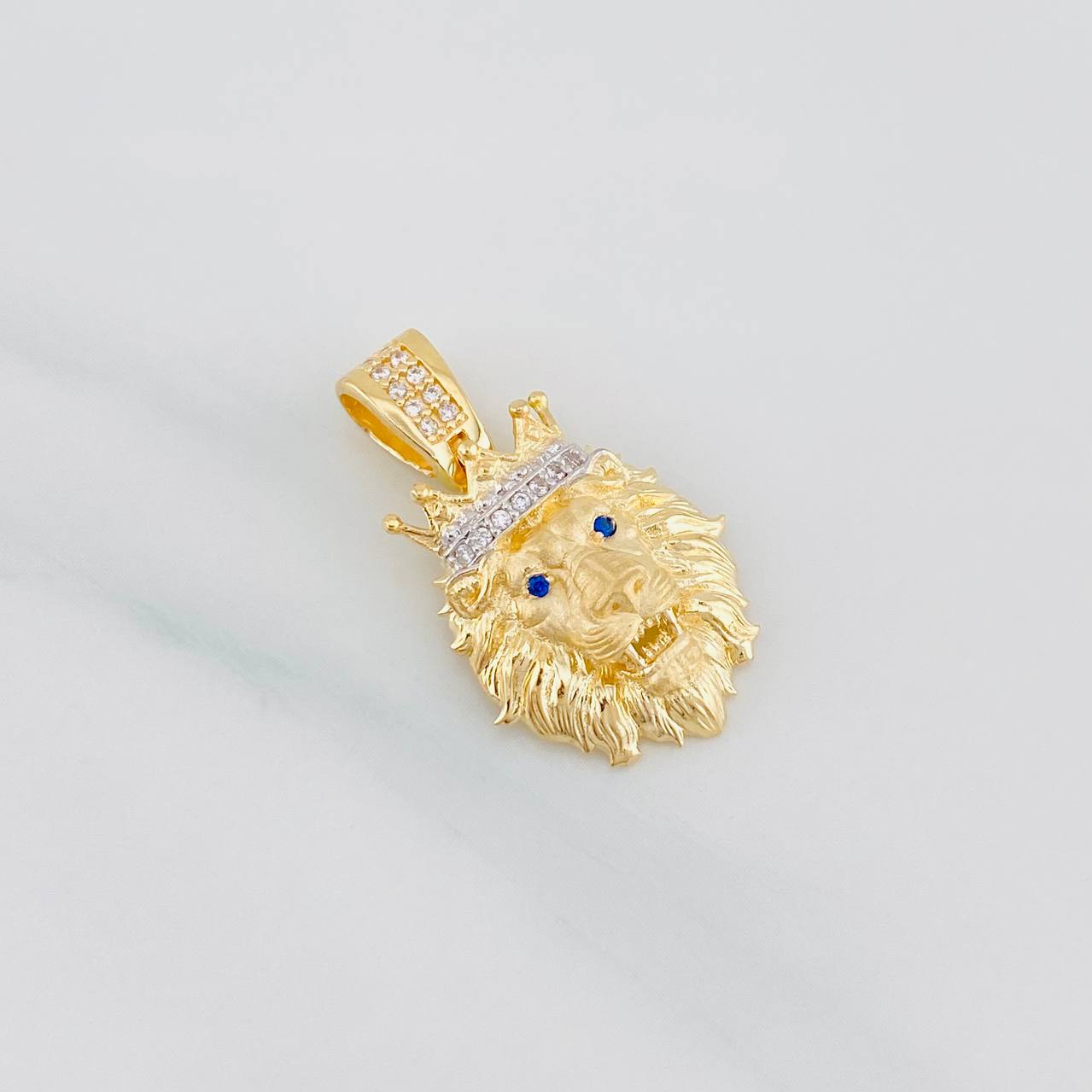 Dije Rostro Leon 3.65g / 2.7cm Dos Oros Amarillo Blanco 18K