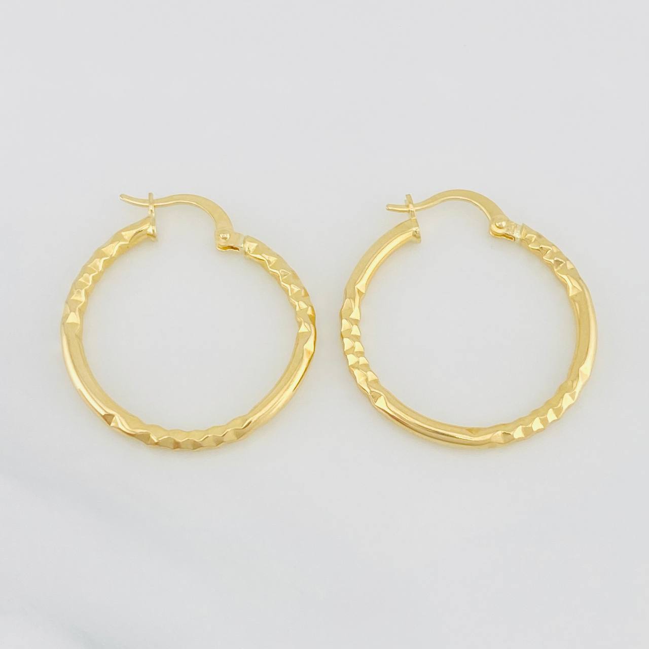 Candongas Megan 1.95g / 2.8cm Oro Amarillo 18K