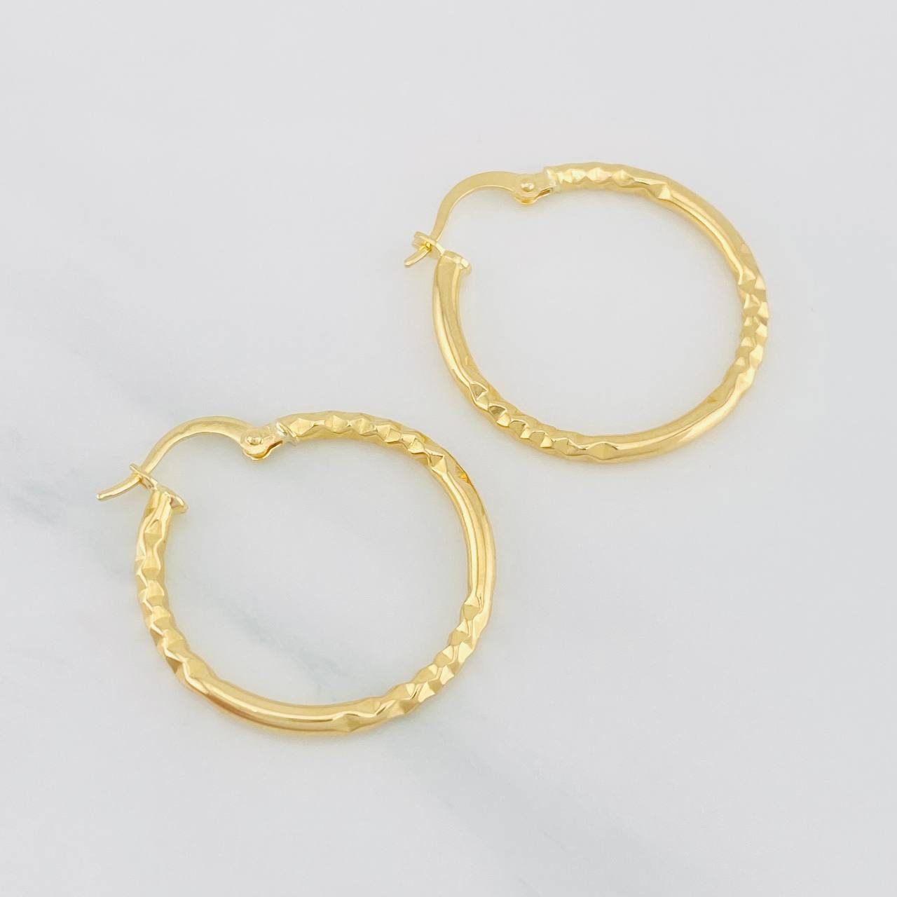 Candongas Megan 1.95g / 2.8cm Oro Amarillo 18K