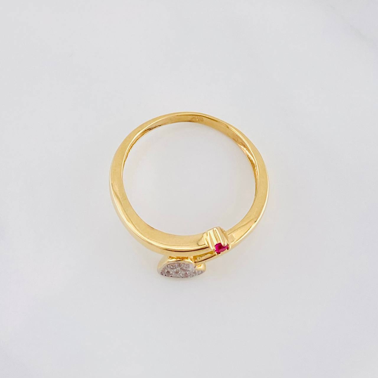 Anillo Curva Corazón 2.2g / T5 3/4 Dos Oros Amarillo Blanco 18K