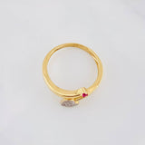 Anillo Curva Corazón 2.2g / T5 3/4 Dos Oros Amarillo Blanco 18K