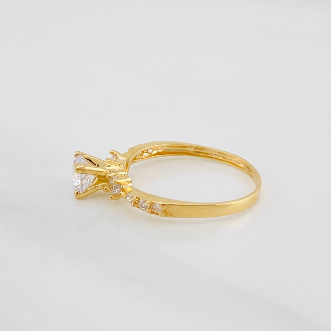 Anillo Solitario Churumbela 1.75g / T5 3/4 Oro Amarillo 18K