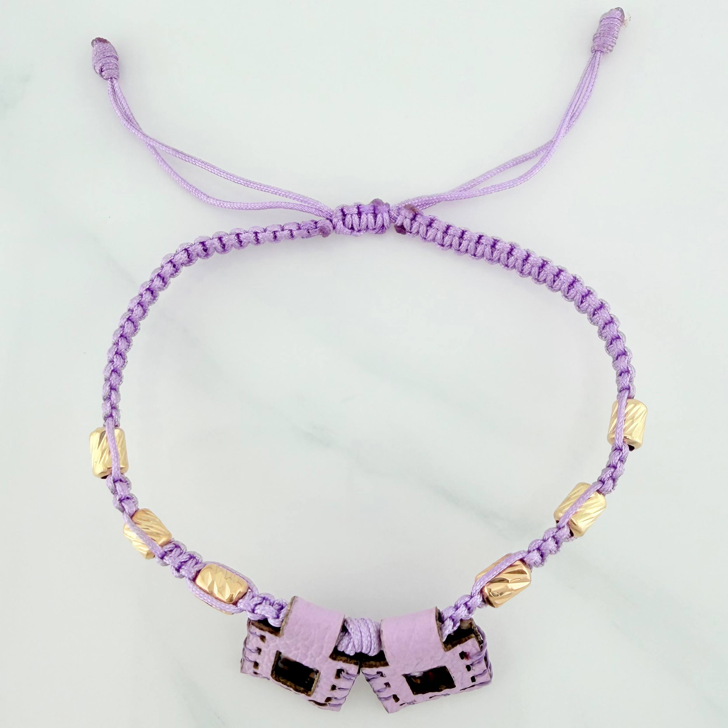 Pulsera Tejida Lila Escapulario Cilindros Diamantados 6 Und Oro Amarillo 18K