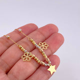 Pulso Aro Seguido Dije Flores y Estrella 3.7g / 18.6cm / 3mm Tres Oros 18K