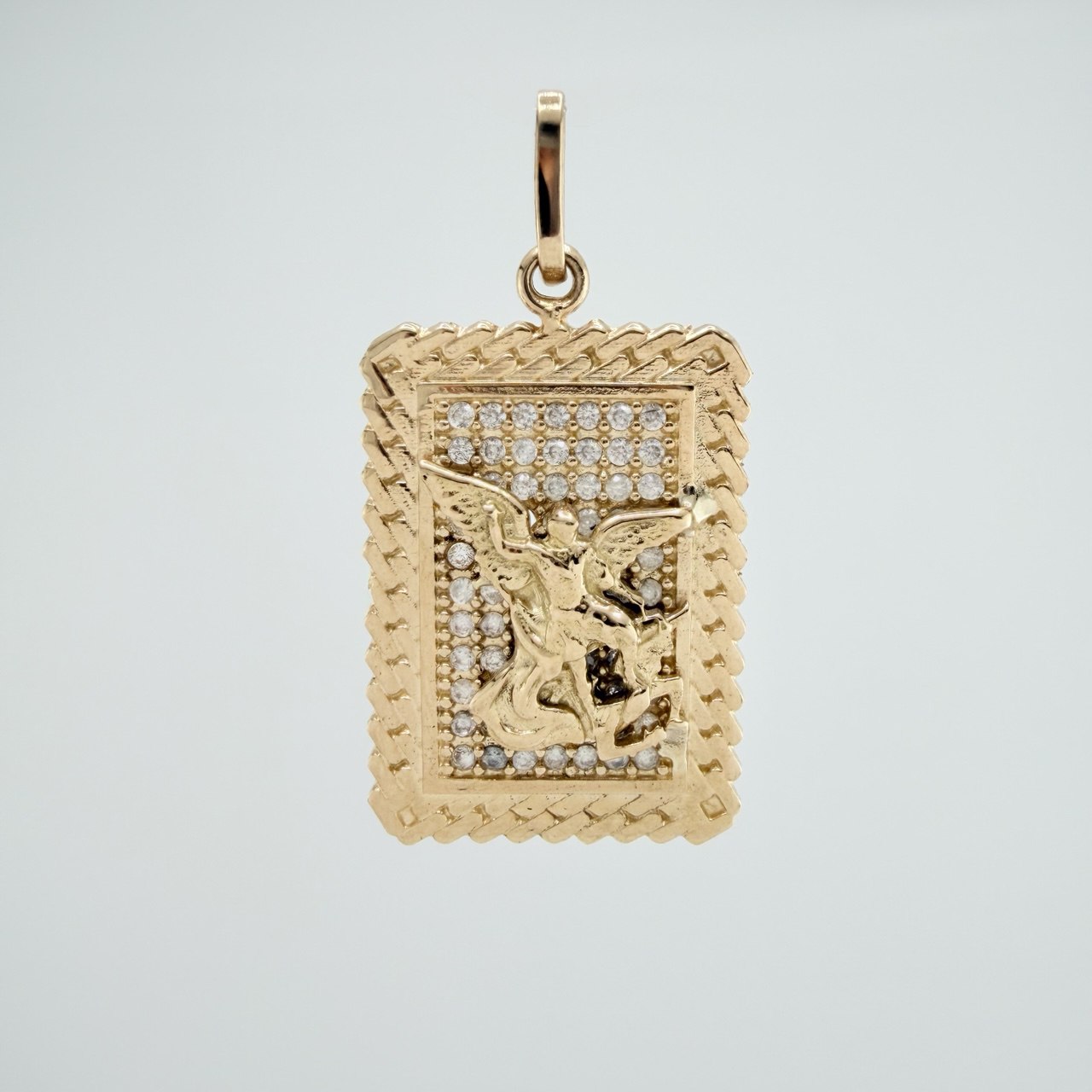 Dije Placa San Miguel 3.5gr / 3cm / Oro Amarillo 18K $