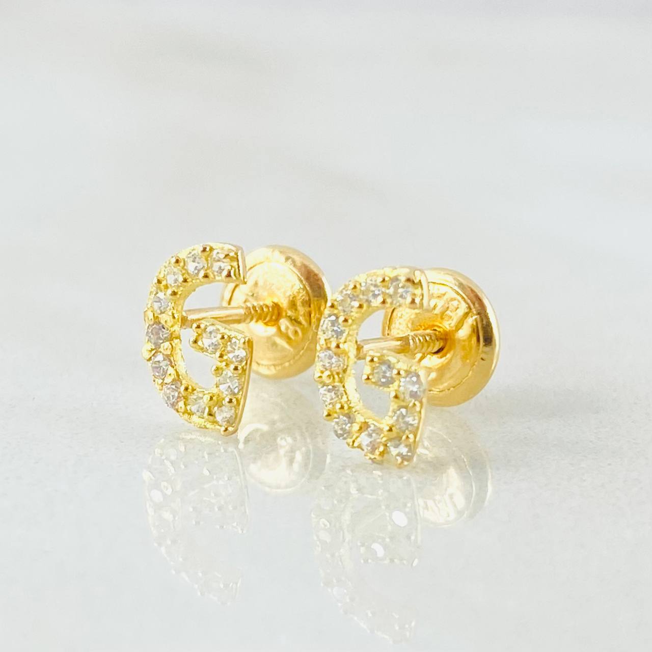 Topos Letra G 0.7gr / 5mm Oro Amarillo 18K