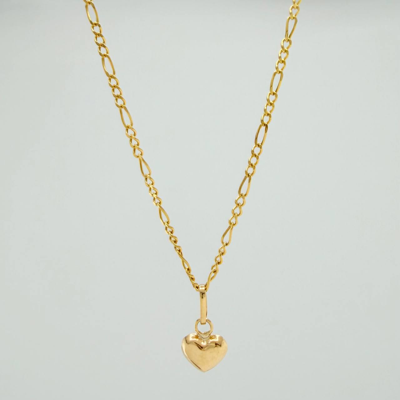 Set Cadena y Dije Figaro +Corazon 1.3gr / 44.8cm / 1.27mm Oro Amarillo 18K (Oferta) &