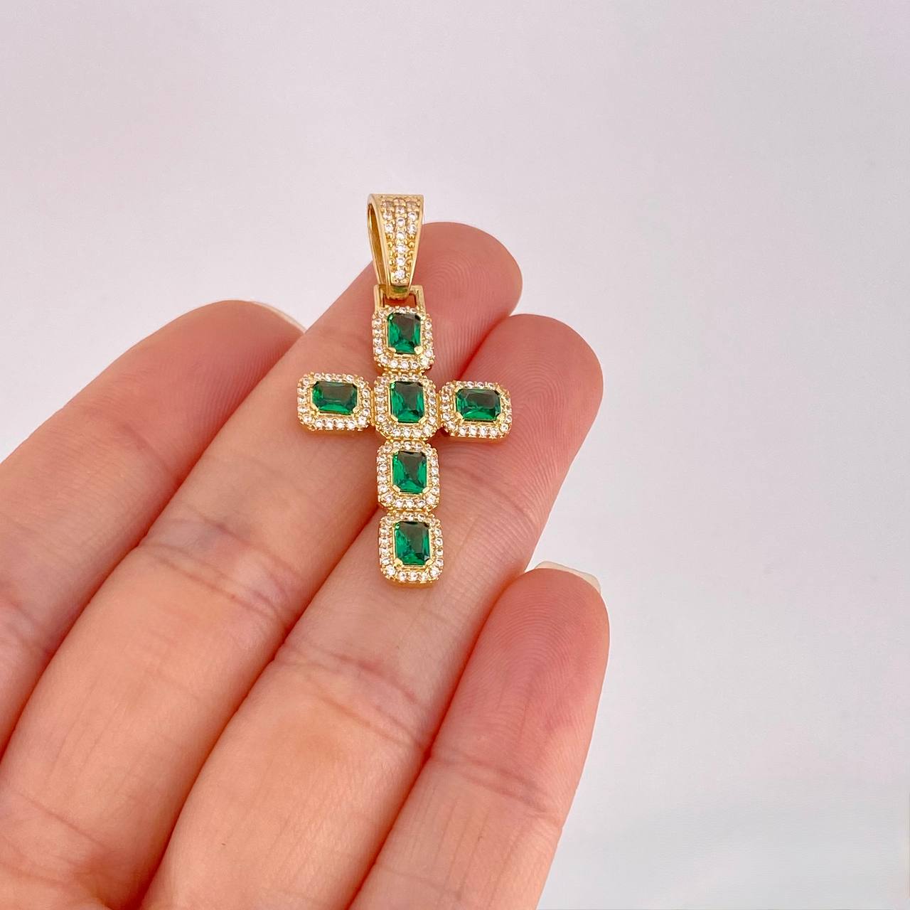 Dije Cruz Tupida 3.45g / 3.8cm Oro Amarillo 18K