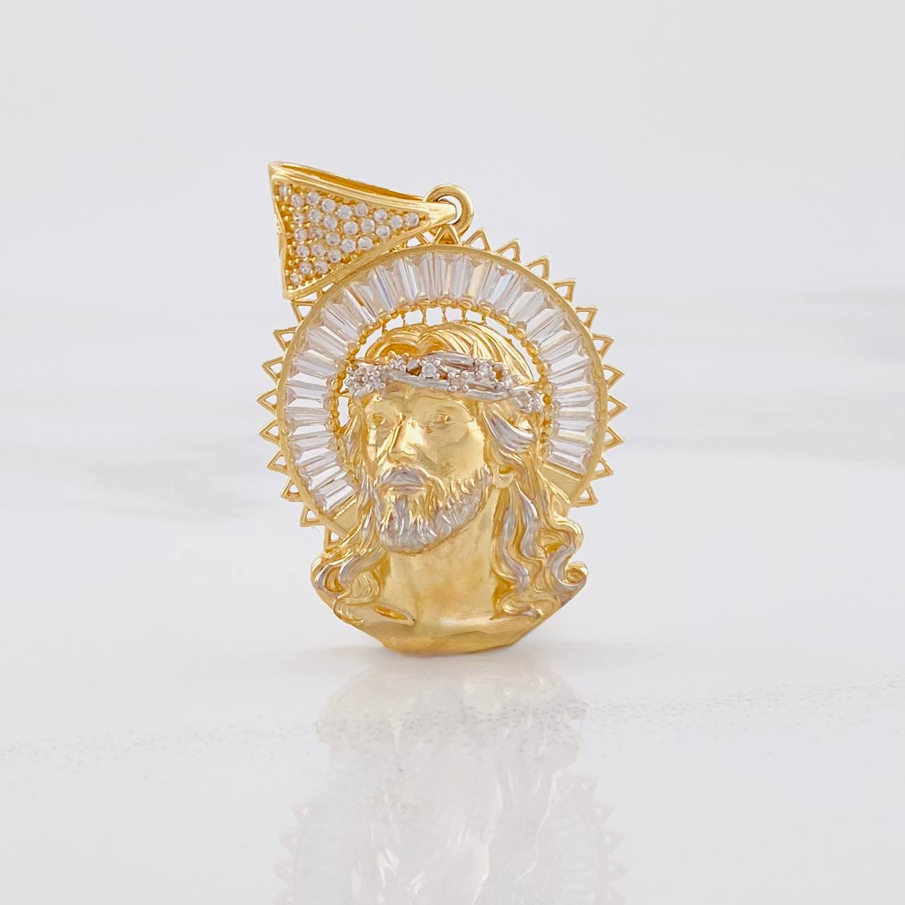 Dije Rostro Cristo 9.5g / 4.3cm Dos Oros Amarillo Blanco 18K