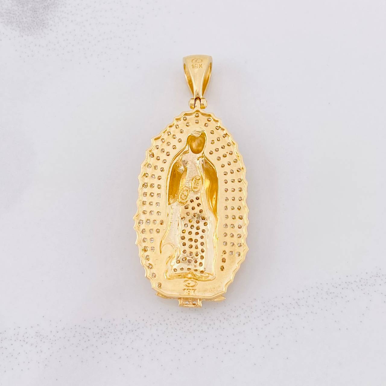 Dije Virgen de Guadalupe 9.5g / 4.5cm Oro Amarillo 18K