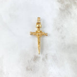 Dije Cruz Clavo Enlazada 5.55gr / 4.8cm / Circones Blancos Oro Amarillo *