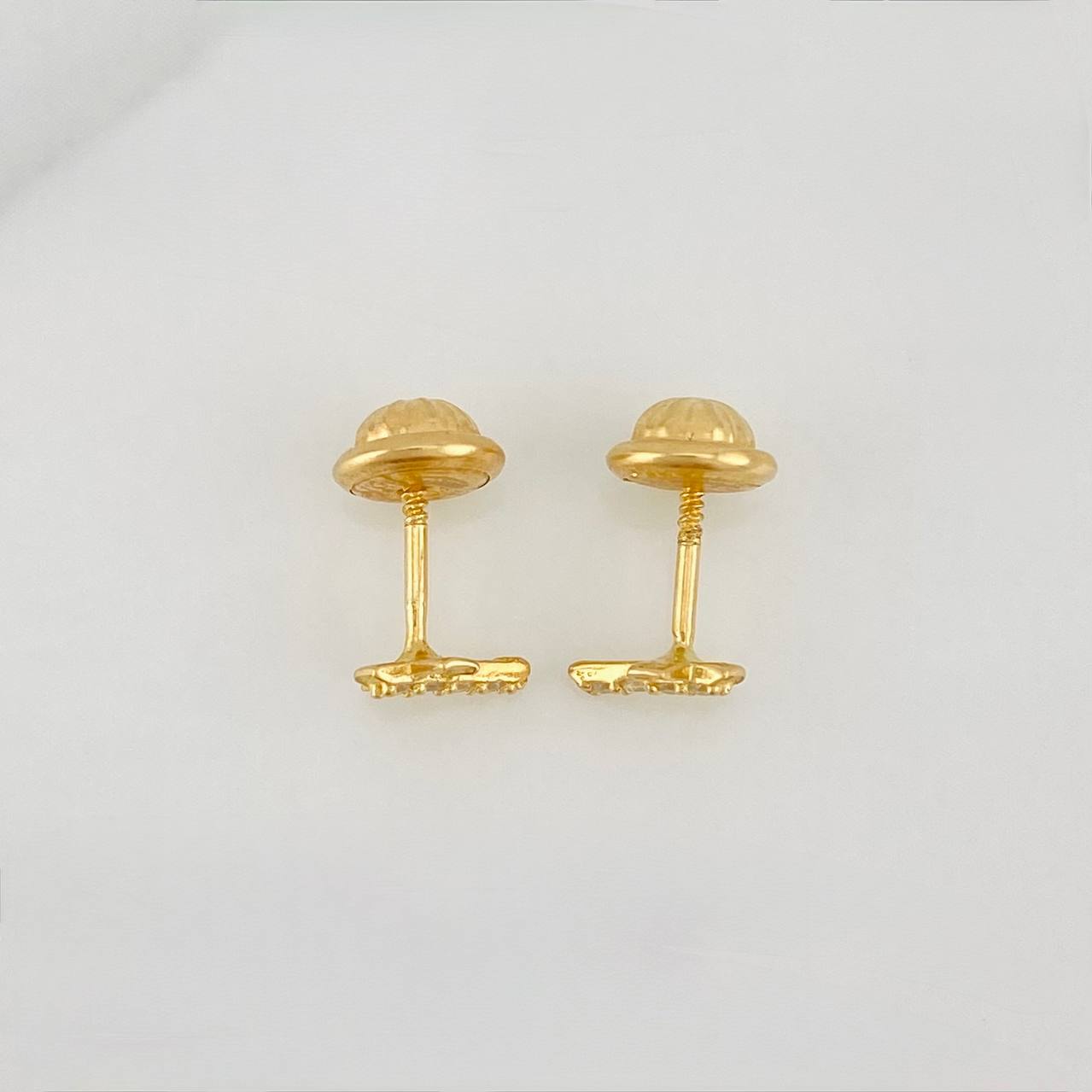 Topos Cruz 0.65g / 6.1mm Oro Amarillo 18K