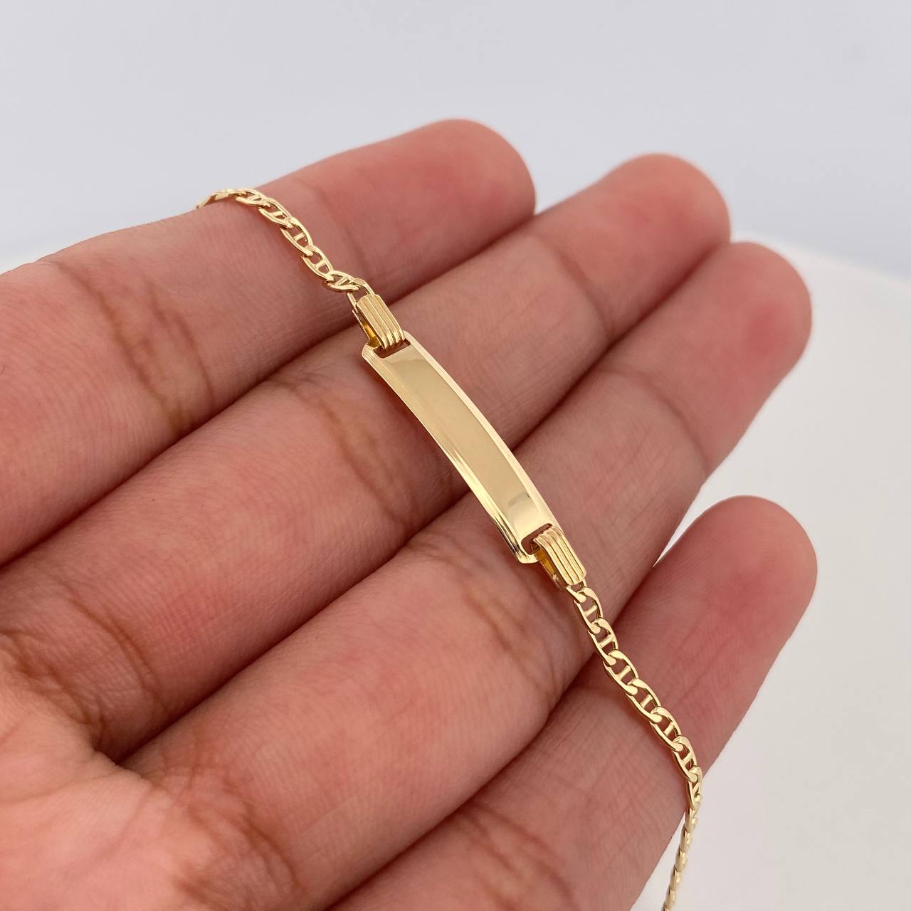 Pulso Escalera Placa Rectangular 1.65 g / 16 cm / 1.5 mm Oro Amarillo 18K