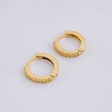 Candongas Carril Punteado 1.4gr / 1.1cm / Oro Amarillo 18K ©
