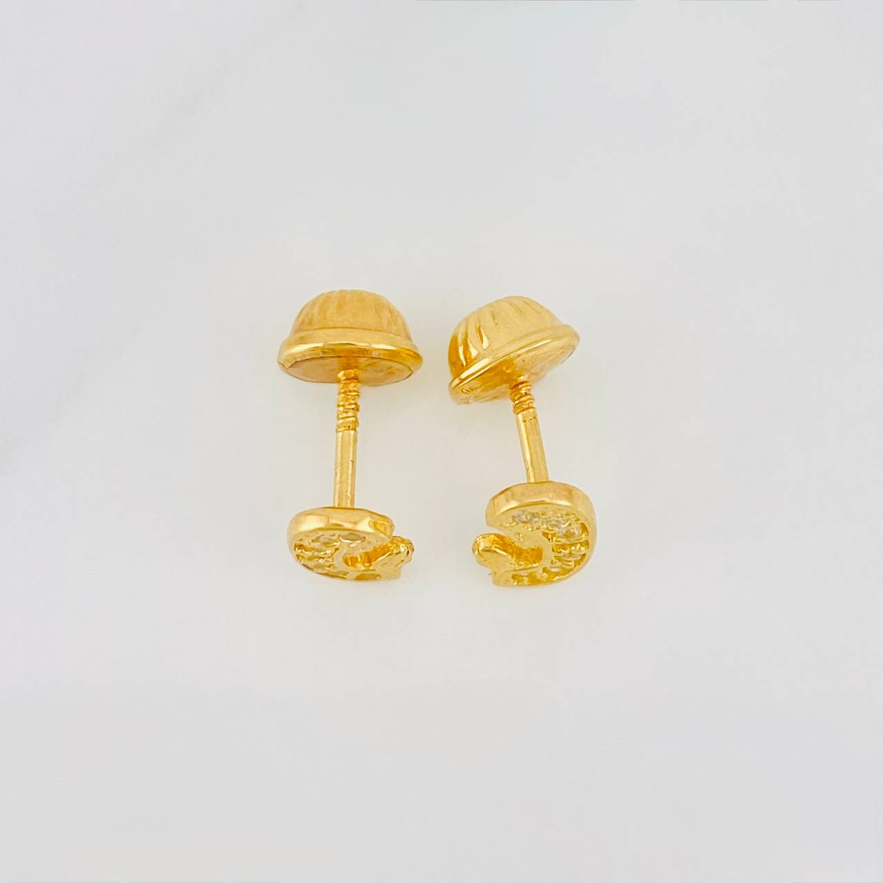 Topos Virgen de Guadalupe 0.9g / 7.8mm Oro Amarillo 18K