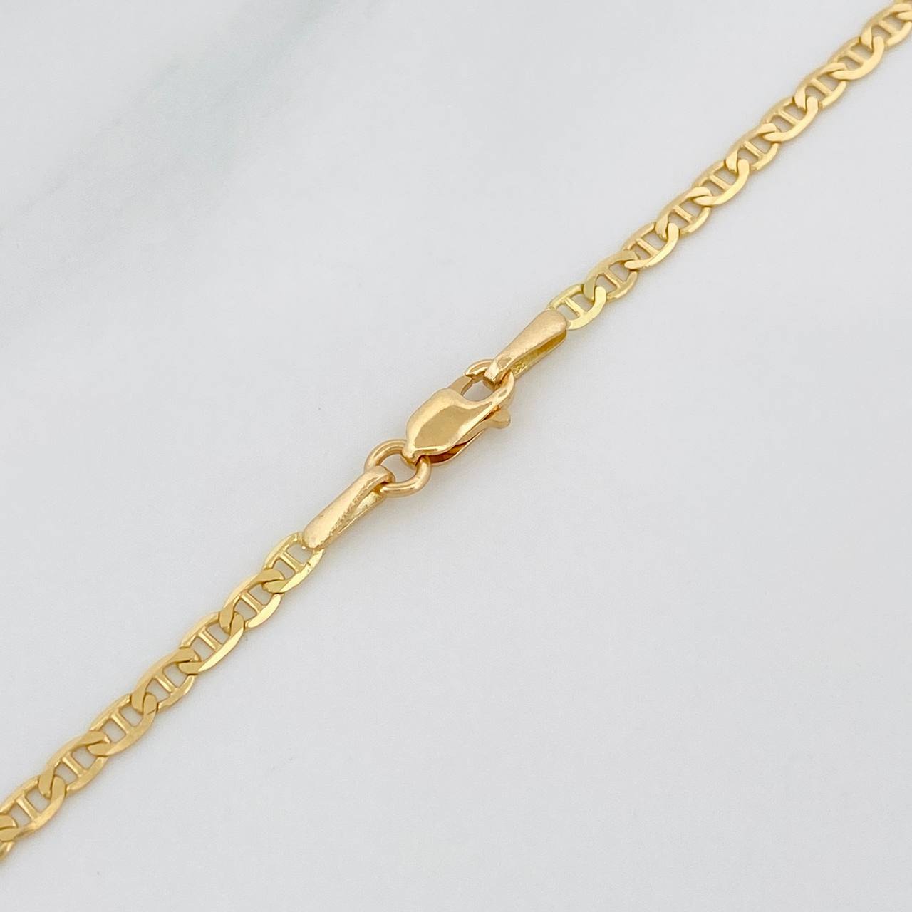 Cadena Escalera Plana 4.25g / 50cm / 2.1mm Oro Amarillo 18K