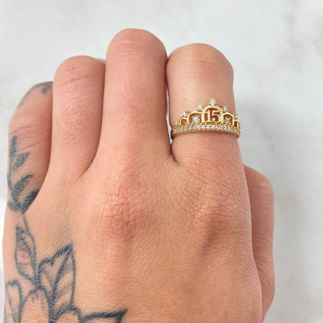 Anillo Corona 15s 2.2gr / T5 1/4 / Oro Amarillo 18K *