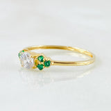 Anillo Solitario Trio Chispas 1.05gr / T6 / Oro Amarillo 18K ©