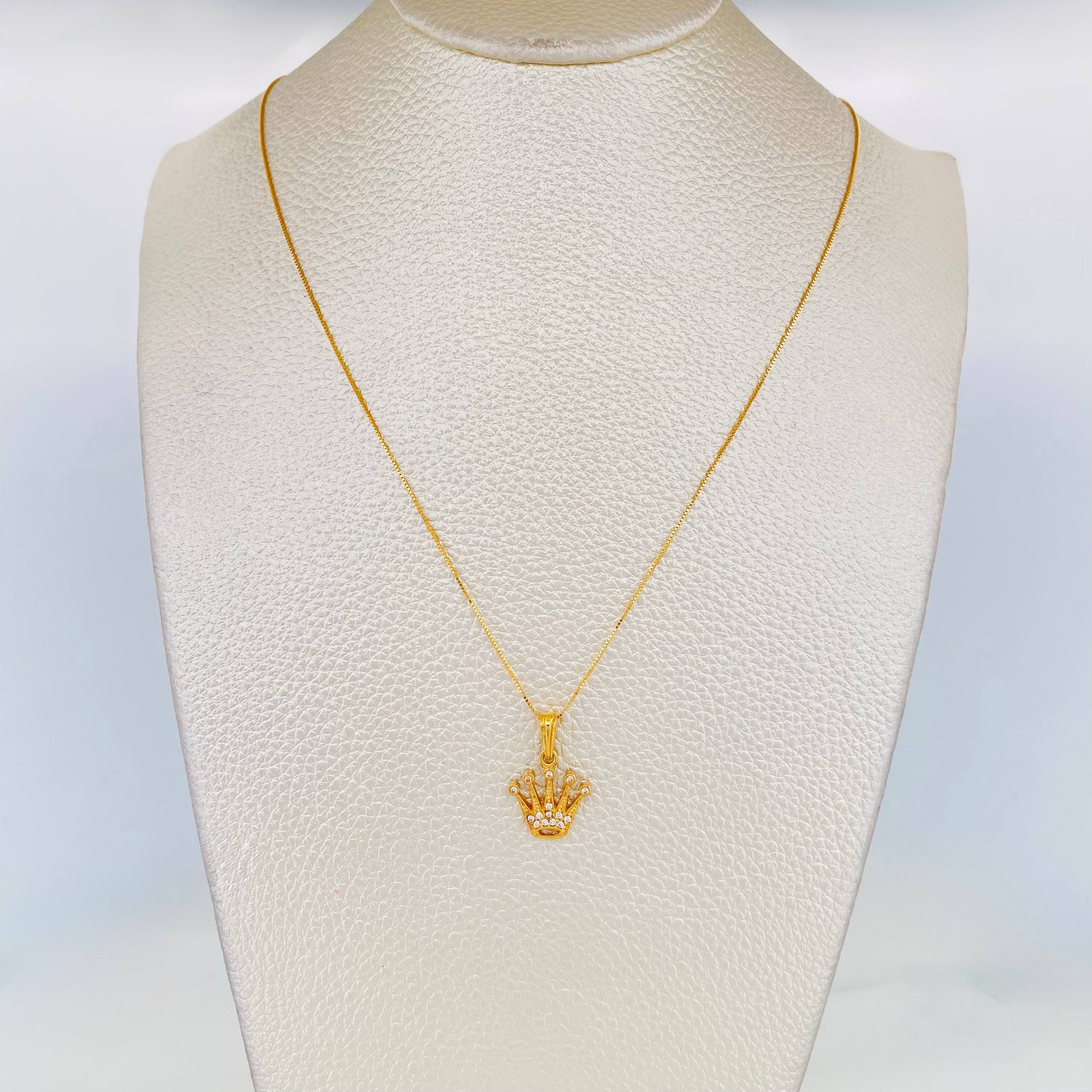 Set Cadena Veneciana + Dije Corona / 2.25g / 50cm Oro Amarillo 18K