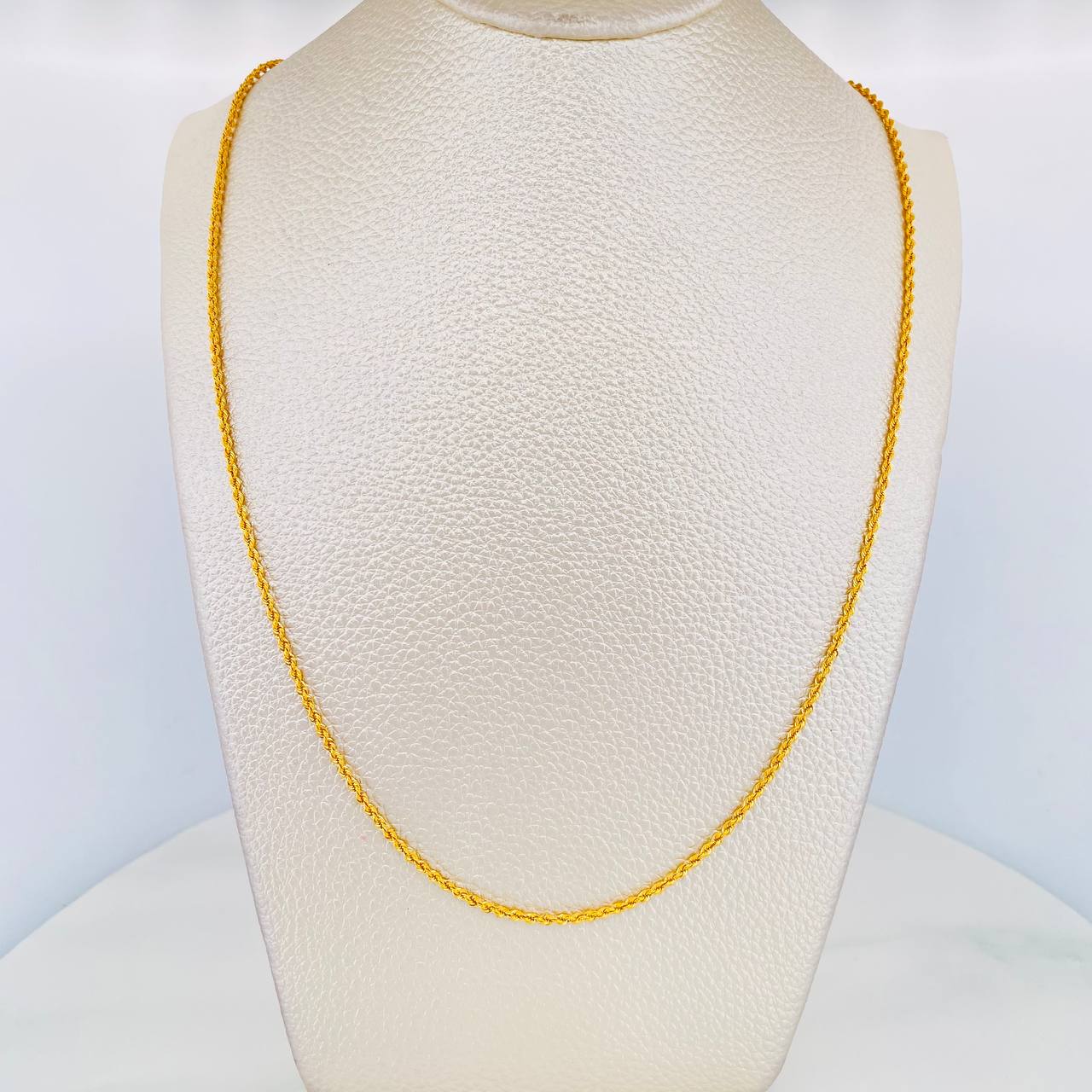 Cadena Lazo 1.65g / 45cm / 1.6mm Oro Amarillo 18K