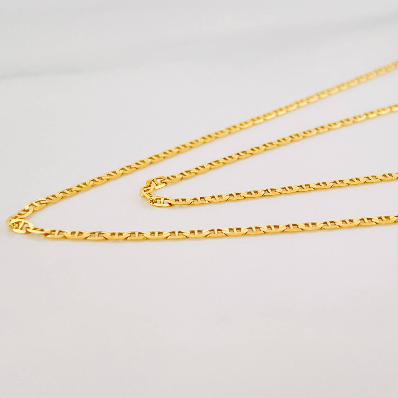 Cadena Escalera 4.4g / 45cm / 2.35mm Oro Amarillo 18K
