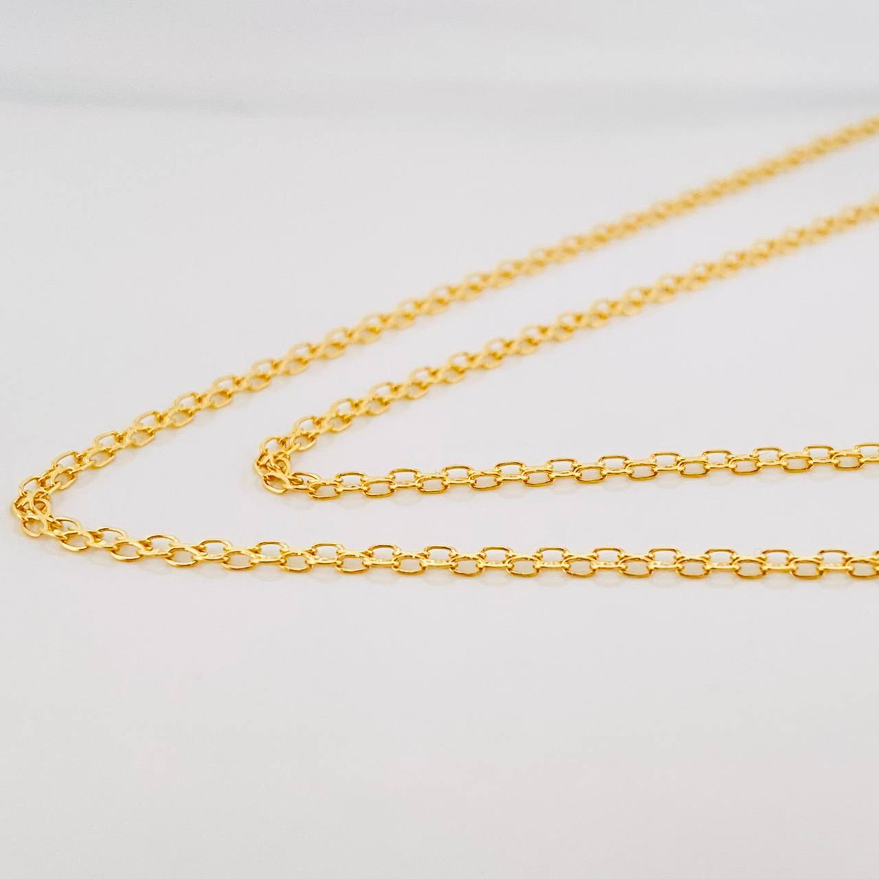 Cadena China 2.3g / 50cm / 1.87mm Oro Amarillo 18K