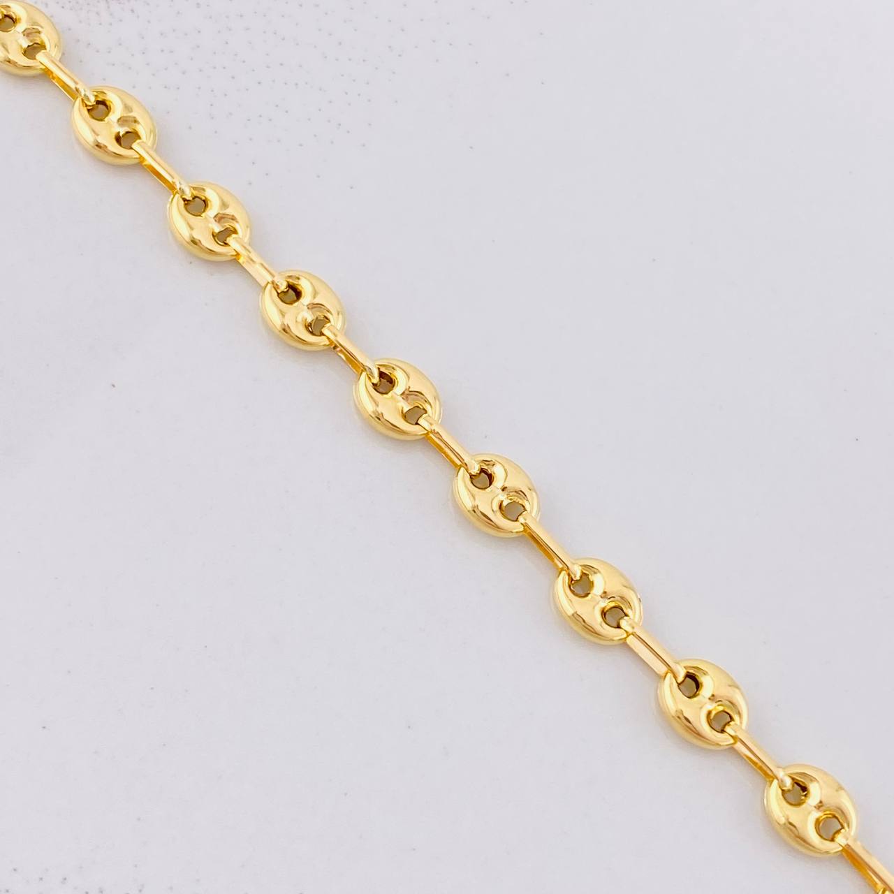 Pulso GC 3.5g / 21.4cm / 4.8mm Oro Amarillo 18K