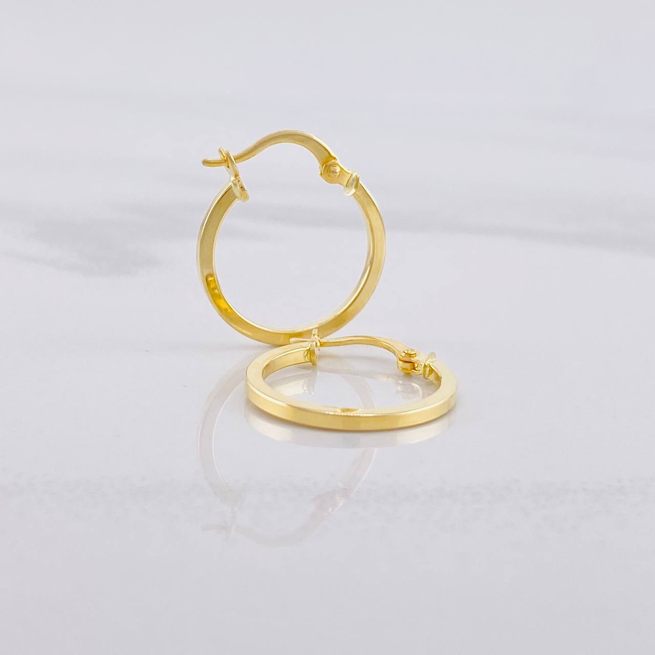 Candongas Lisas 1.1g / 2cm Oro Amarillo 18K