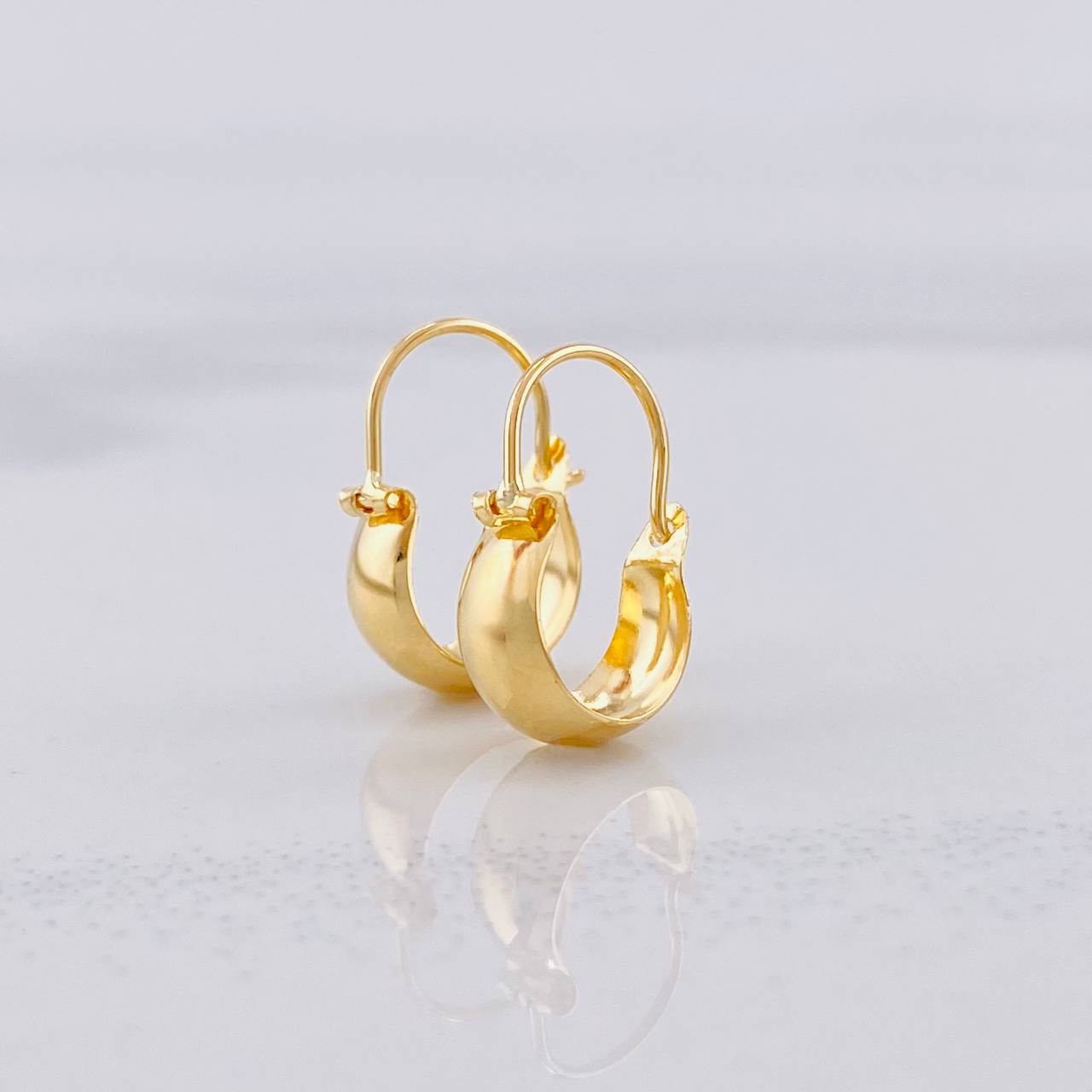Candongas Ash 0.6g / 1.3cm Oro Amarillo 18K