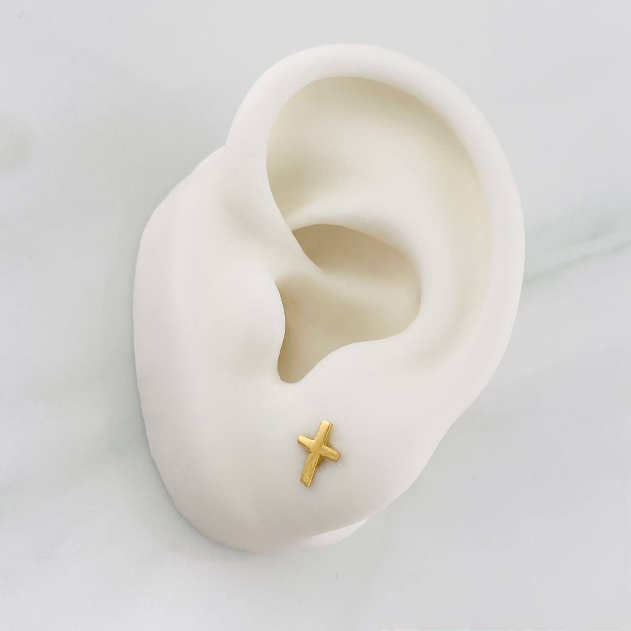 Topos Cruz 0.7g / 5.24mm Oro Amarillo 18K