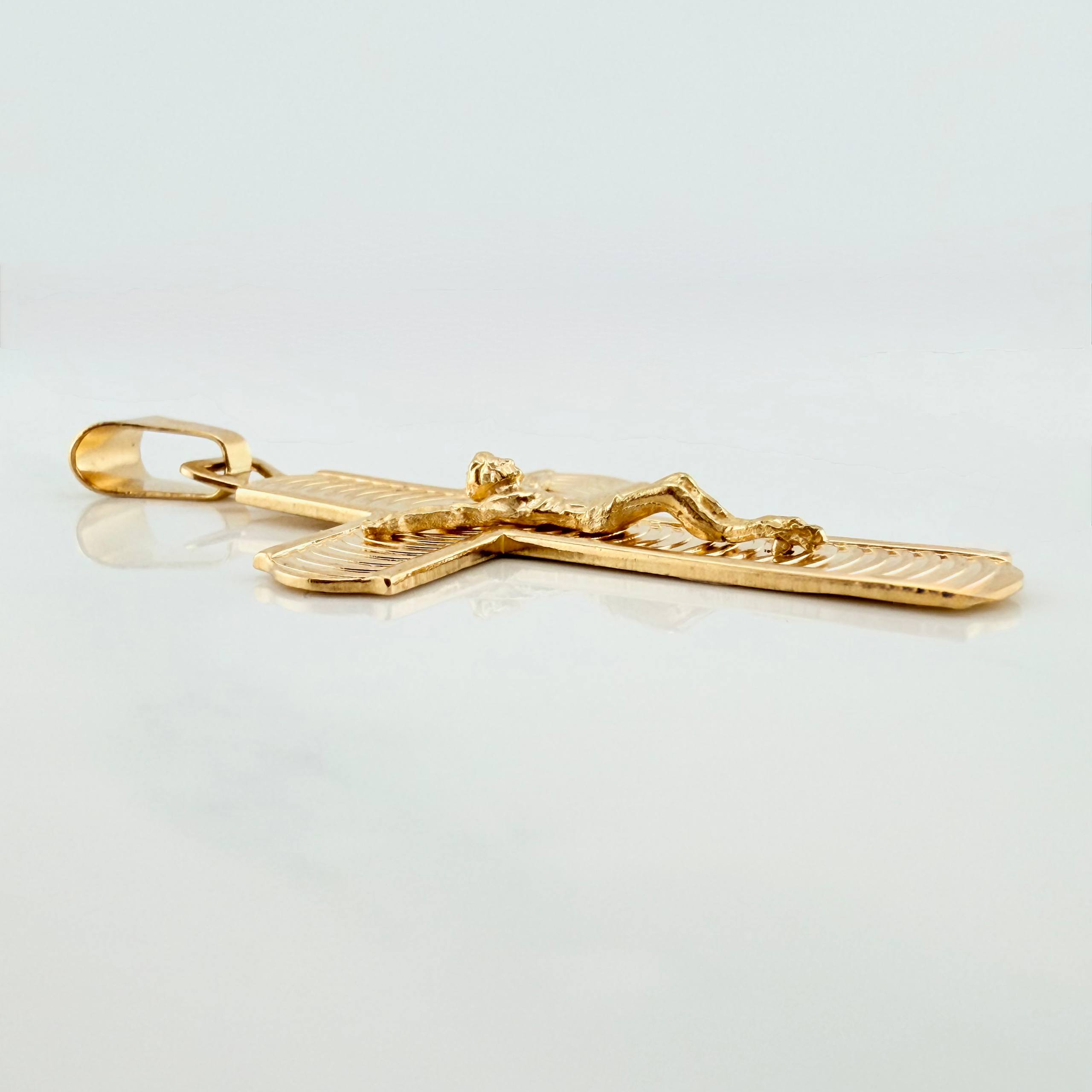 Dije Cruz Cristo 6.4 g / 5 cm Oro Amarillo 18K