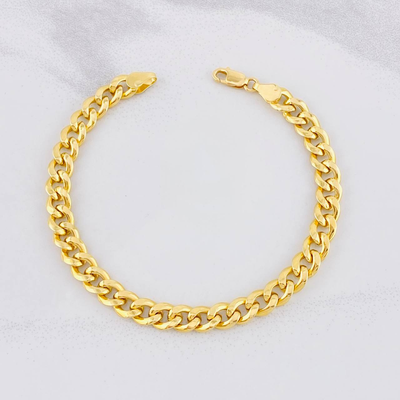 Pulso Cubano 4.15g / 19.1cm / 6.3mm Oro Amarillo 18K