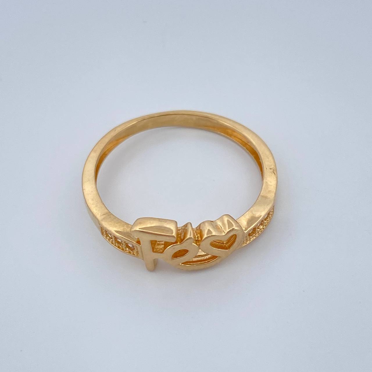 Anillo Corazon Fe 2.1gr / T6 / Oro Amarillo 18K %