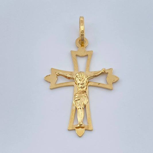 Dije Cruz Gotica 1.15gr / 3.4cm / Oro Amarillo 18K %