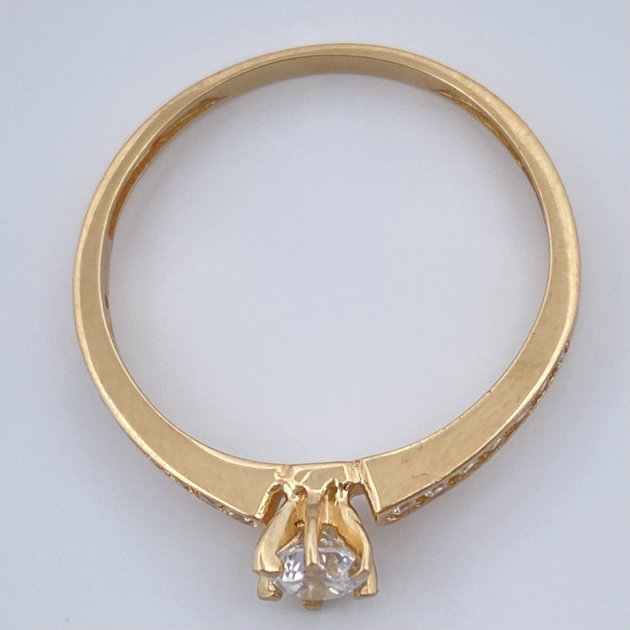 Anillo Solitario 1.9gr / T8 / Oro Amarillo 18K %