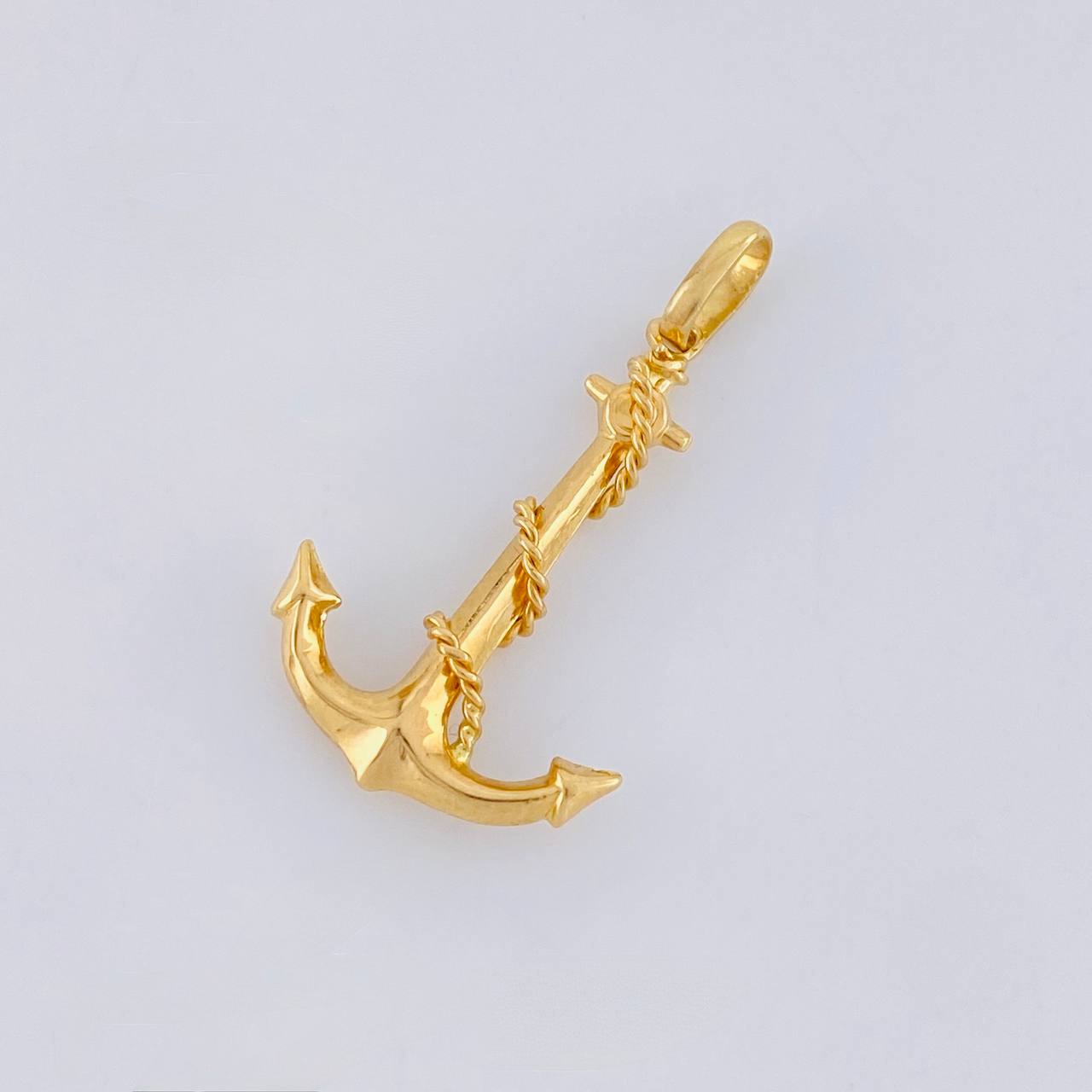 Dije Ancla 1.8g / 3.4cm Oro Amarillo 18K