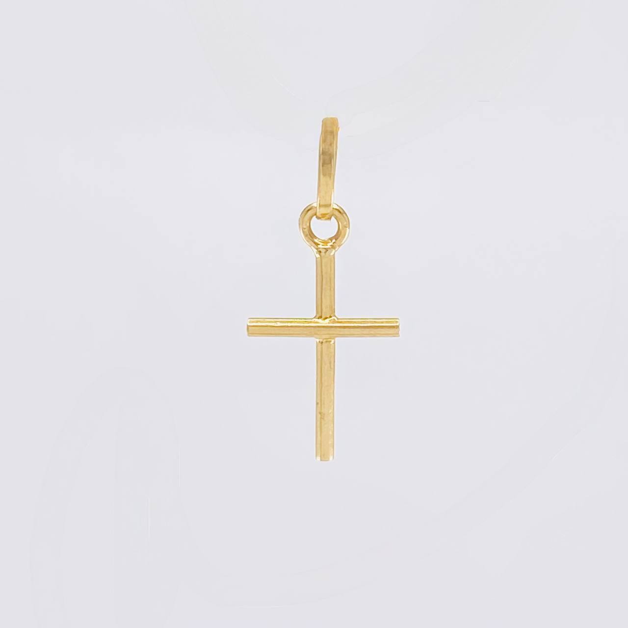 Dije Cruz Lisa 0.45g / 2cm Oro Amarillo 18K