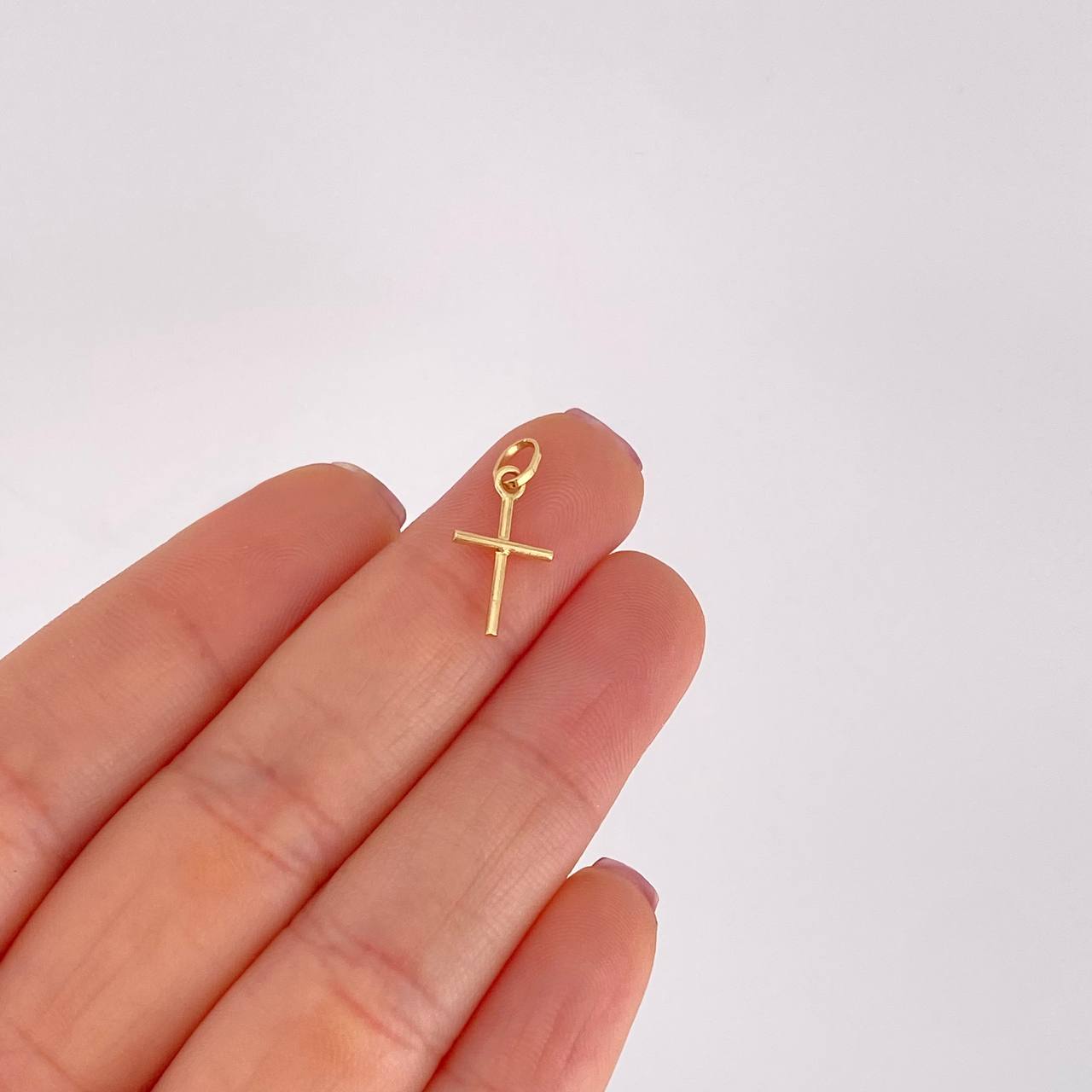 Dije Cruz Lisa 0.45g / 2cm Oro Amarillo 18K
