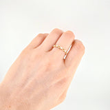 Anillo Corazones Intercalados 1.3g / T6 Oro Amarillo 18K