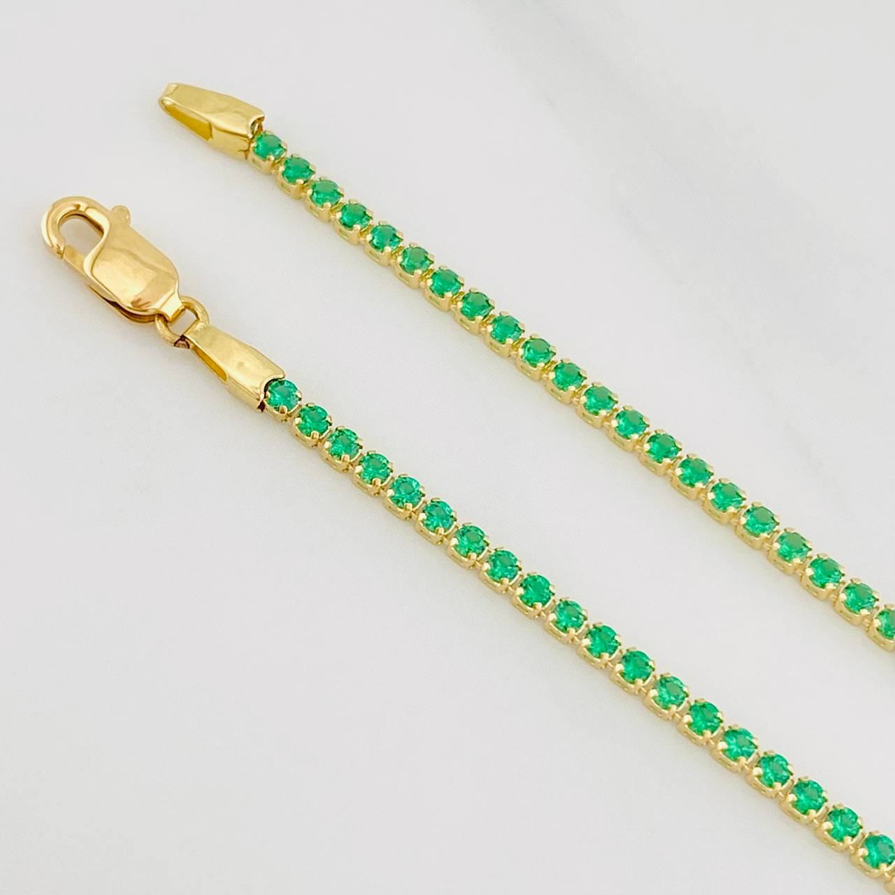 Pulso Tenis 1.7g / 17.5cm / 1.6mm Oro Amarillo 18K